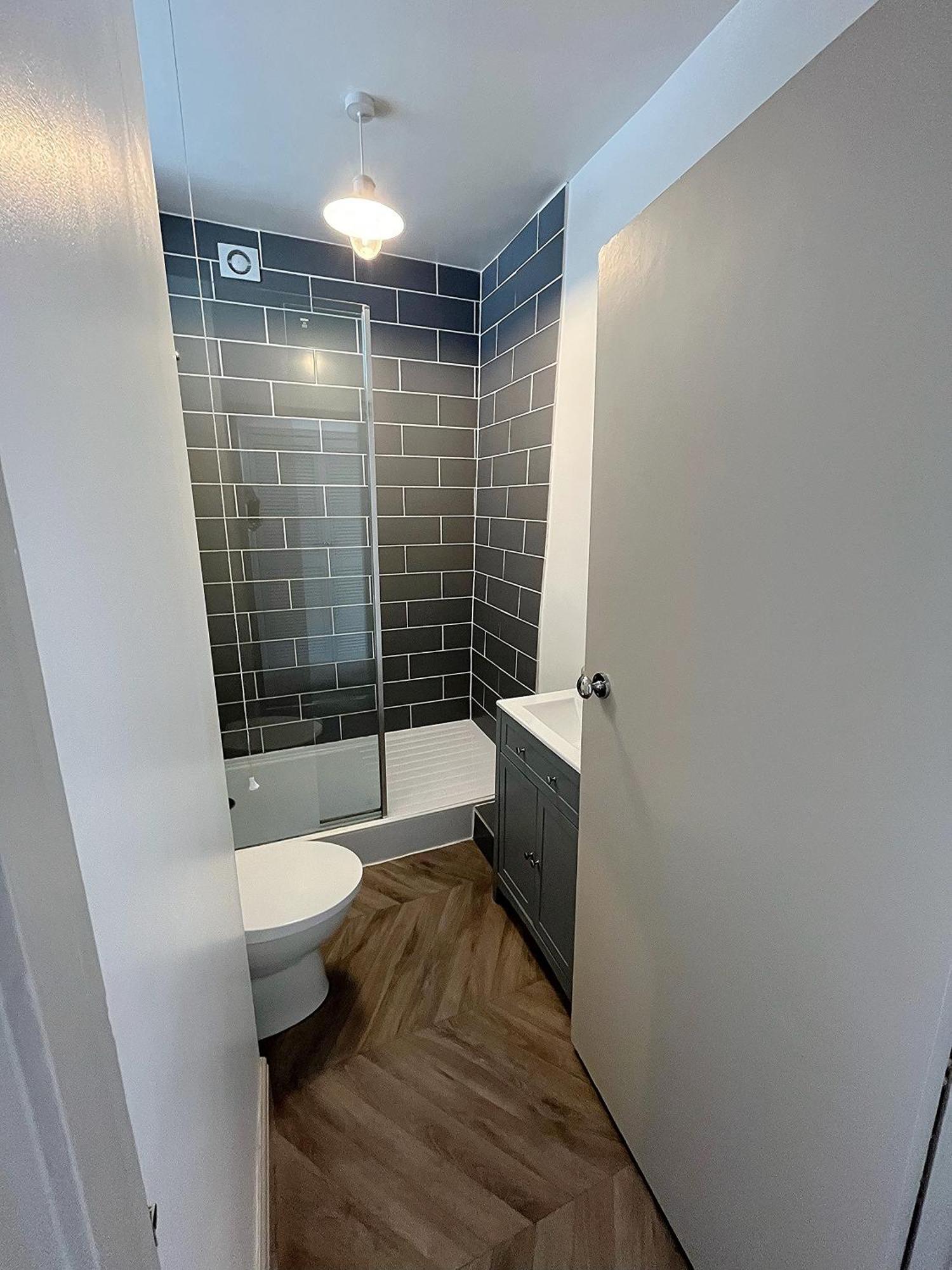 Nancie'S Place - Dartmouth Town Center With Private Parking - A Traditional Georgian Private Duplex Apartment - Beautifully Refurbished - Two Bedrooms, Bathroom, Kitchen And Lounge Diner 外观 照片